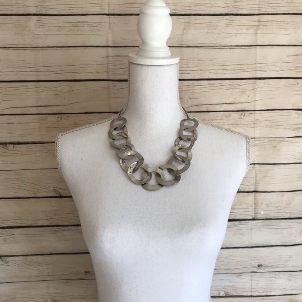 💸Express Thick Brass Loop Necklace